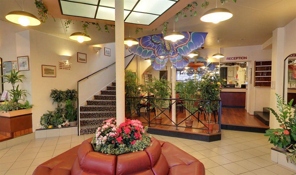 Hotel De L'Aviation Ла-Бурбуль Экстерьер фото